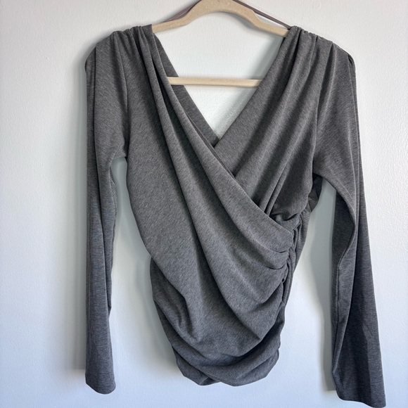 NWT Endless Rose Isabella Shirred Crop Top in grey size Medium - Picture 3 of 7